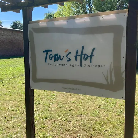 Tom's Hof Dascha *